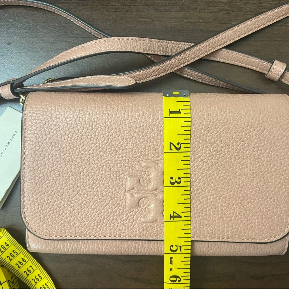 NWT! Tory Burch Thea Flat Wallet Pebbled Leather Crossbody Bag with Flat Wallet - Picture 6 of 13